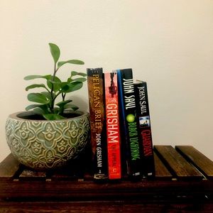 Hard Back Books ❤️add to bundle❤️